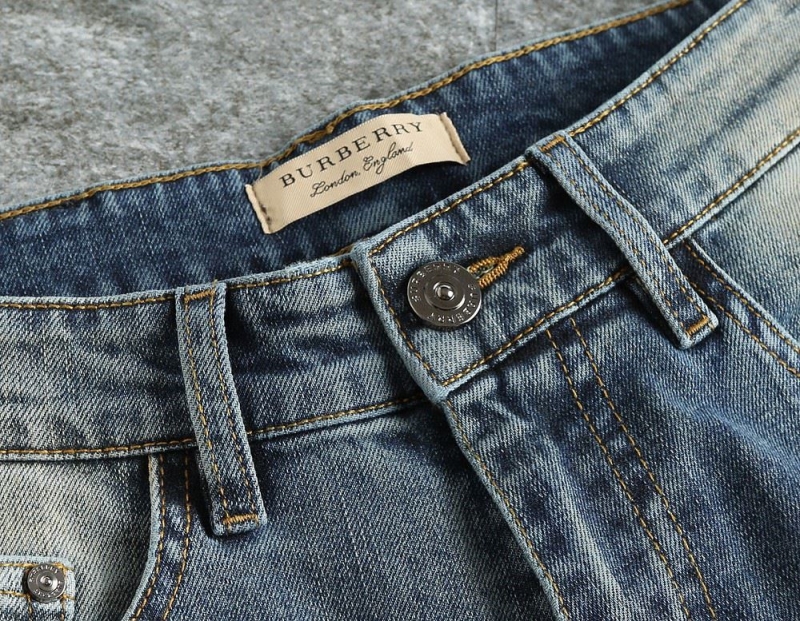 Burberry Jeans